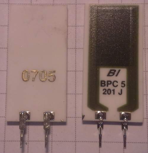 R tištěný na keramice 200R 10% 5W