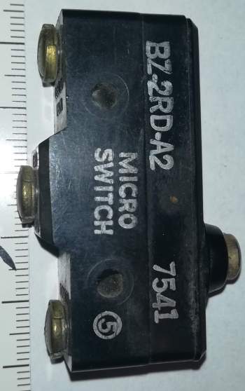 mikrospínač BZ-2RD-A2 .. cena na dotaz / price on request