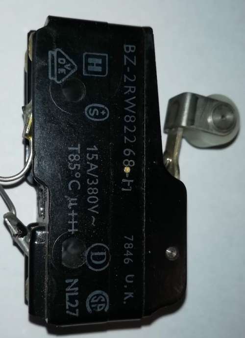 BZ-2RW82268-F1  switch, použitý / used  .. cena na dotaz / price on request