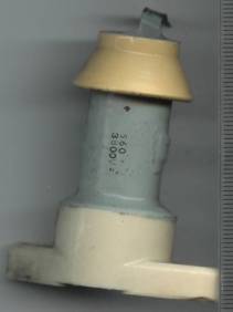 VN kondenzátor 560 / 3800V