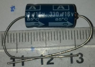 není skladem - 330uF / 16V .. balení 200ks za 50Kč