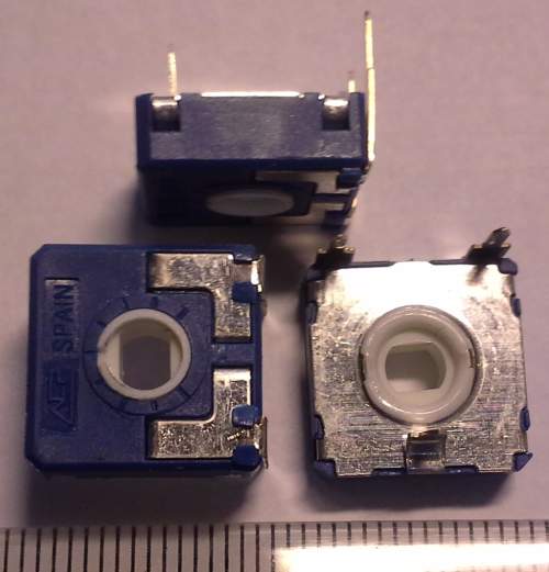 R trimr 22k ležatý 0,25W 20%, CA14NV12-5-22K     .. balení 100ks za 100Kč