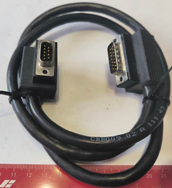 TELEMECANIQUE TSX-CBB-009-02A 111 42  DMF Connecting cable  .. použitý / used .. cena na dotaz / price on request