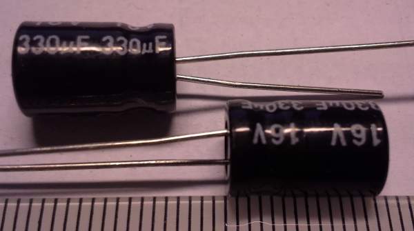 není skladem - C radial 330uF/16V 85°C 8x12mm 20%  ...  balení 500ks za 90Kč