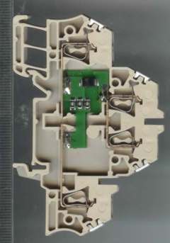 CIS-12 přepěťová ochrana pro obvody 12V