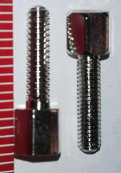 Distanční sloupek pro konektory D-Sub CTB 12MM ESS ..  balení  50ks