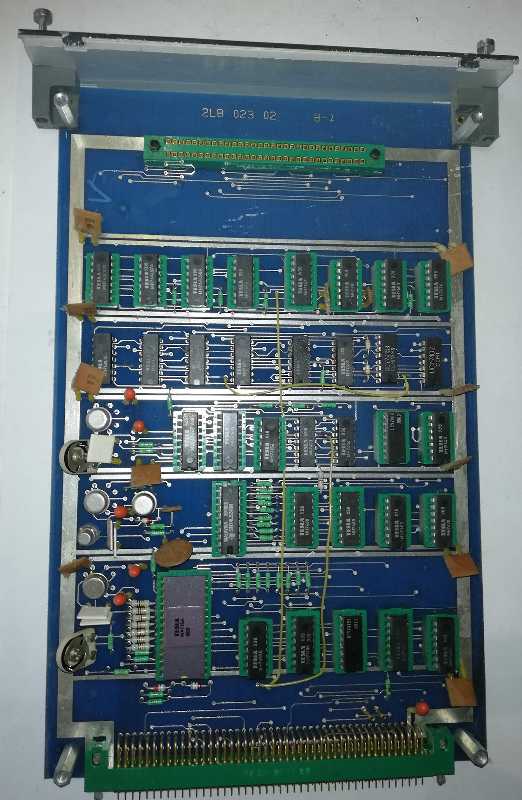 DESKA-2LB02302 - FRB TY5219011, MMAC16A, MH7493A, MH74188, MDAC08EP, patice, další IO, ..