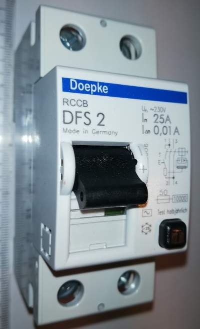 DFS2 - 25-2/0,01 - Zbytkový proudový vypínač 2 póly 25 / 0,03A DFS2 025-2/0,03-A