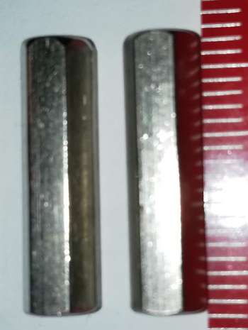 není skladem - DI5 M3x20 - Distanční sloupek F/F M3 L20mm SW5 mosaz/Ni ..  balení  64ks za 90Kč