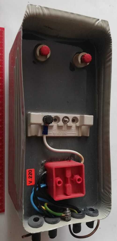 transformátor pro neonové svítidlo 8KV/50mA .. použité / used .. cena na dotaz / price on request