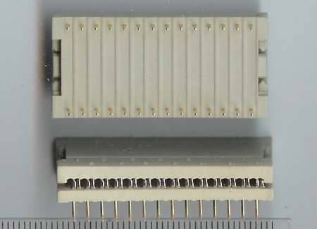 DIL28 - samořezný konektor na kábel