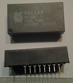 DALLAS DS1687-5 - 3V/5V Real-Time Clocks    .. cena na dotaz / price on request