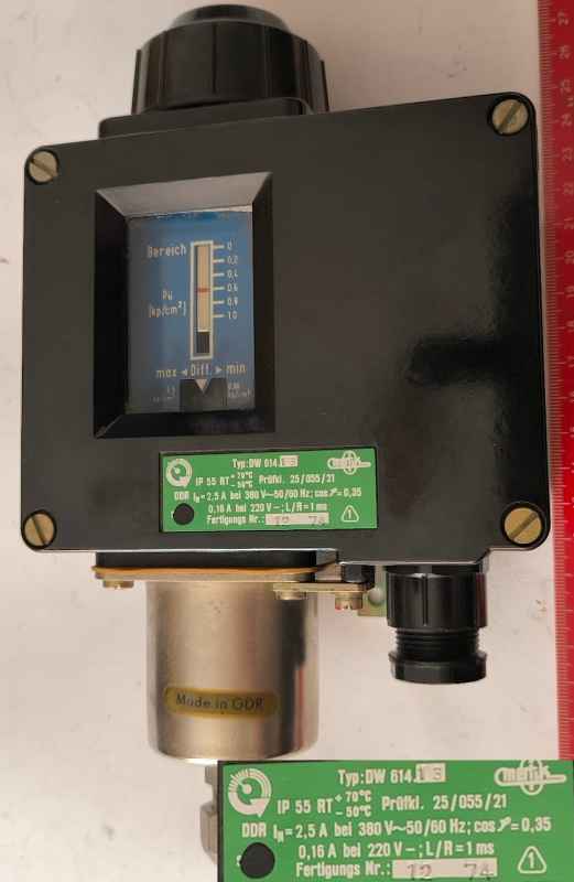DW61413 - regulátor tlaku , DDR    .. cena na dotaz / price on request
