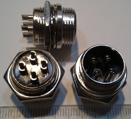 konektor DWA801-4P  .. balení 4ks za 100Kč