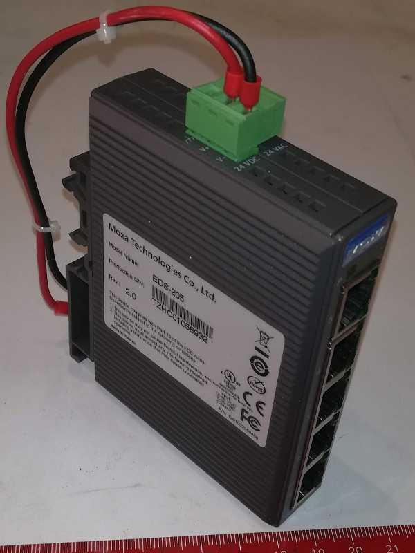 není skladem - MOXA EDS-205 - Entry-level Unmanaged Ethernet Switch with 5 10/100BaseT(X) ports, -10 to 60°C   .. použitý / used
