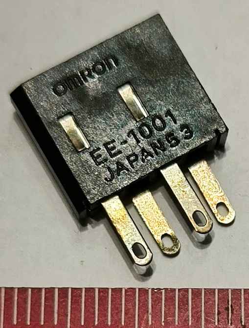 EE-1001 - CONNECTOR FOR 4 PIN PHOTO SENSOR - OMRON