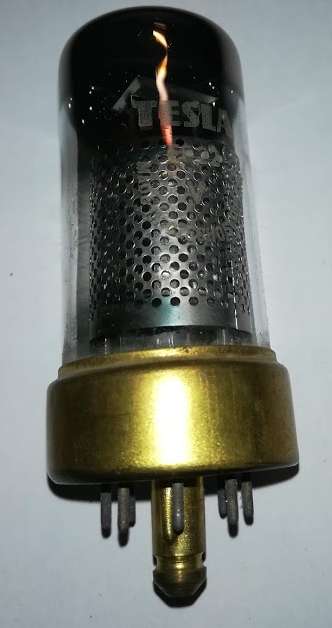 EF22 - elektronka TESLA