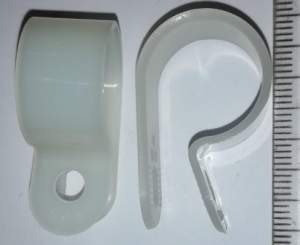 EHI708, plastová úchytka, balení 40ks za 80Kč