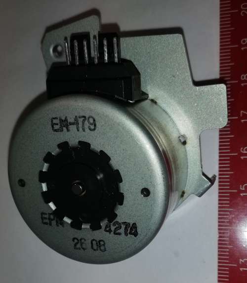 krokový motorek EM-179 EPM-4274  .. cena na dotaz / price on request