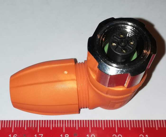 IFM Efector EVC815 Connector, Angled 5-pin Female M12, Screw Term, 60VAC/DC, 4A IP67, EV Series