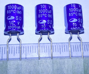 není skladem - C radial 1000uF 10V 85°C 8x11,5mm ...  balení 200ks za 50Kč