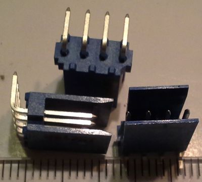 AMP  281698-4  HEADER, THT, RIGHT ANGLE, 2.54MM, 4WAY .. balení 15ks za 30Kč