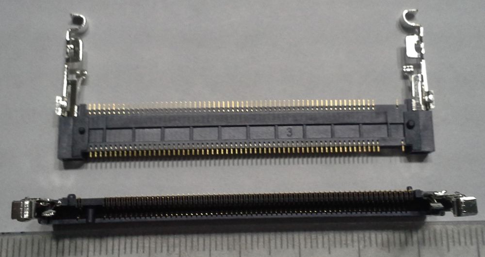 miniPCI SMD konektor nižší