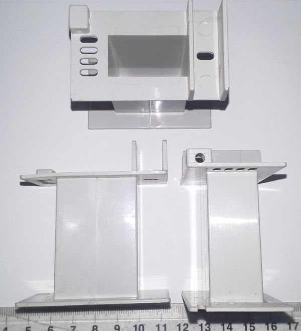 plastová kostřička, jádro 16x30mm, výška 53mm