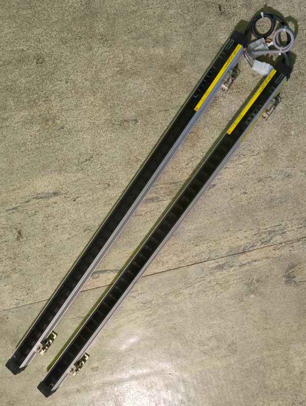 F3SJ-E0785-25-L F3SJ-E0785N25-D - Safety photoelectric barrier  .. použitý / used .. cena na dotaz / price on request