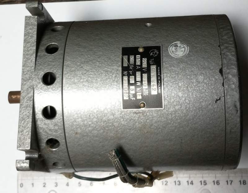 motor FAK942 - 60W 220V 2890ot/min, 0,58A, starší  .. cena na dotaz / price on request