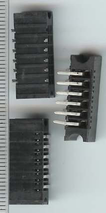 FCI konektor 84885-003 .. balení 10ks za 100Kč