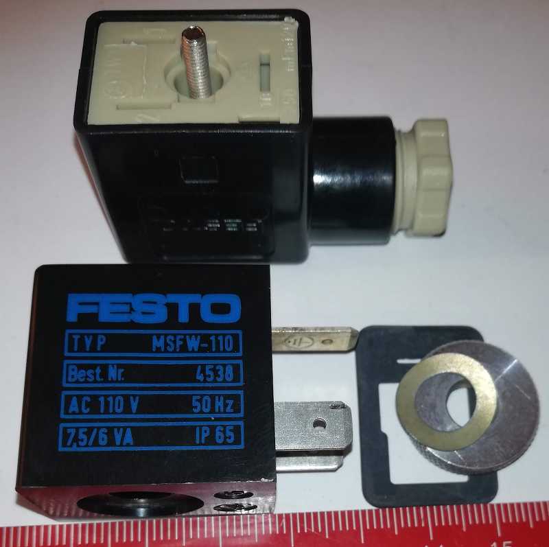 FESTO 4539 - 110Vac 50Hz - Cívka solenoidového ventilu + konektor