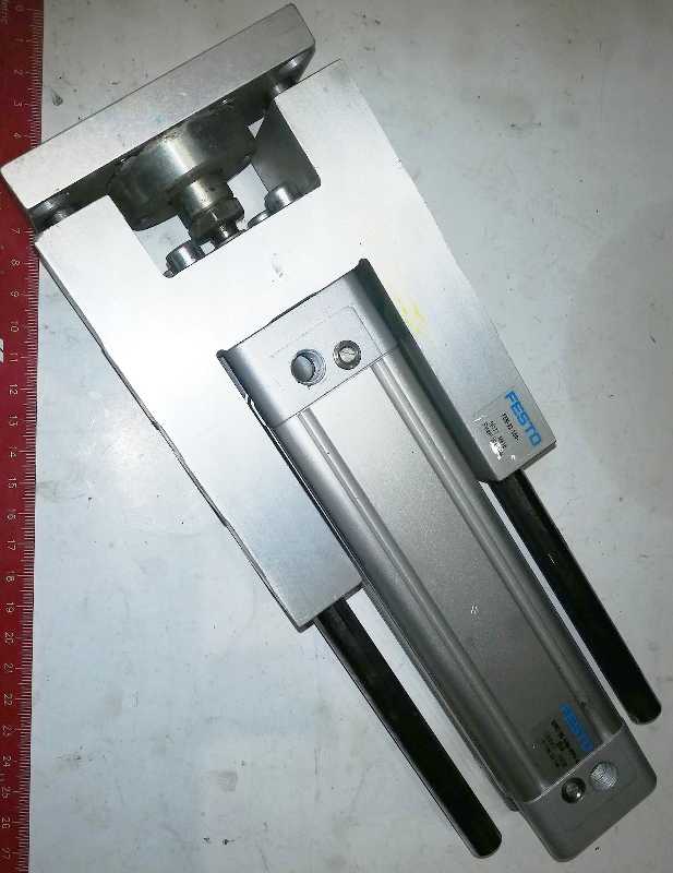 FESTO sestava (102) z demontáže - FEN-32-100 + DNC-32-100PVV-A-S10 (19171 + 163302)