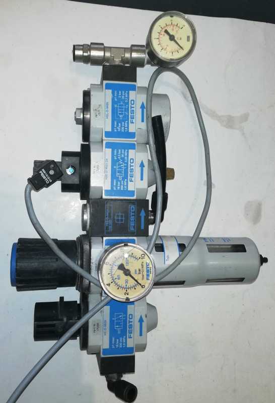 FESTO(22) sestava z demontáže  dle foto, na náhradní díly
