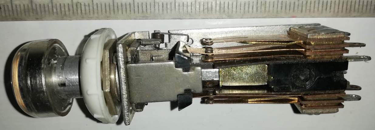 FJ02100 - přepínač, 2xpřepínací, modrá hlava .. cena na dotaz / price on request