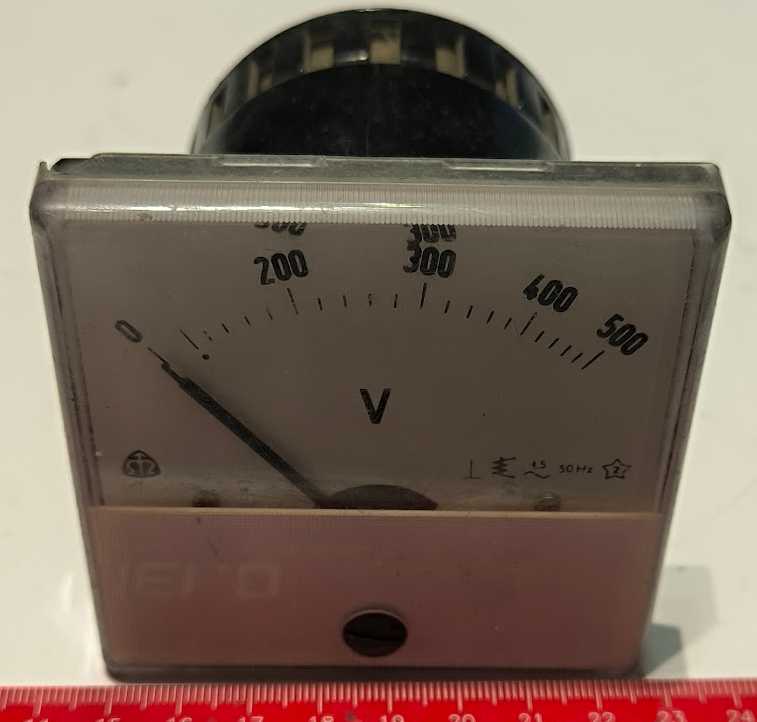 není skladem - FP80 METRA, rozsah 500V, starší, s předřadníkem, otestovaný