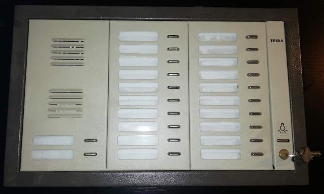 zvonkové tablo FP83012 Tesla