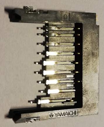 FPS009-3002-BL -   SD Card and MMC Reader (Manual Insertion)   .. cena na dotaz / price on request