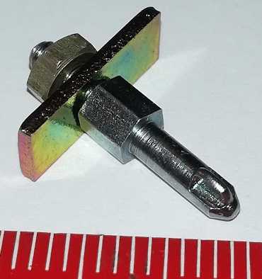 FRB-001 - rozlišovací kolík + zajišťovací plíšek + matice ke konektorům FRB