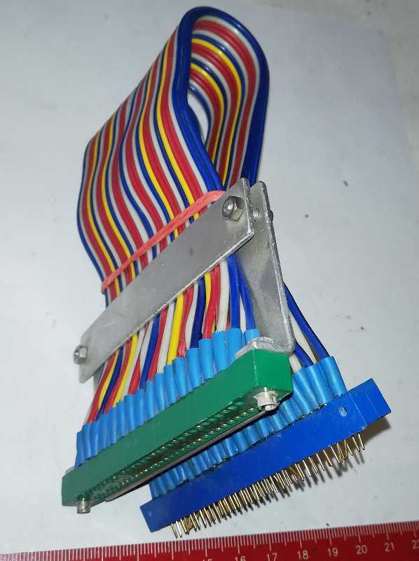 FRB-kab-001 - propojka / prodlužka FRB 62 pin - TY5186215 + TX5176211