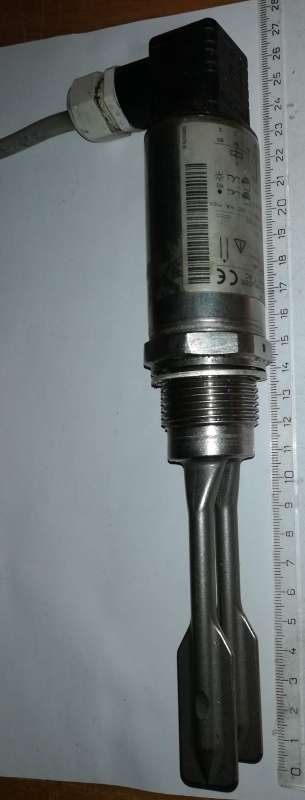 FTL260-0010 - vibration limit switch ..použitý / used .. cena na dotaz / price on request