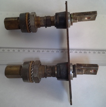 svorky ze svařovacího aparátu .. pár