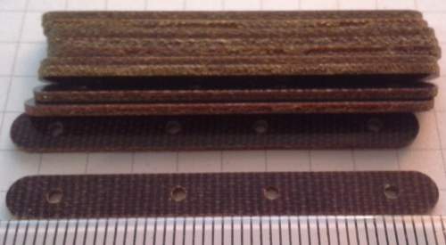 není skladem - pertinaxová destička, tl. 1,2mm  .. balení 200ks za 50Kč