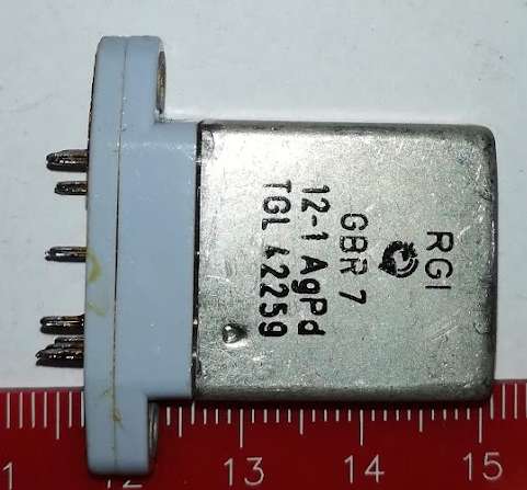 relé RGI GBR7 12-1 AgPd TGL42259 v patici pájené  .. cena na dotaz / price on request