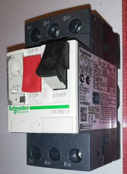 GV2ME10 .. Motorový jistič