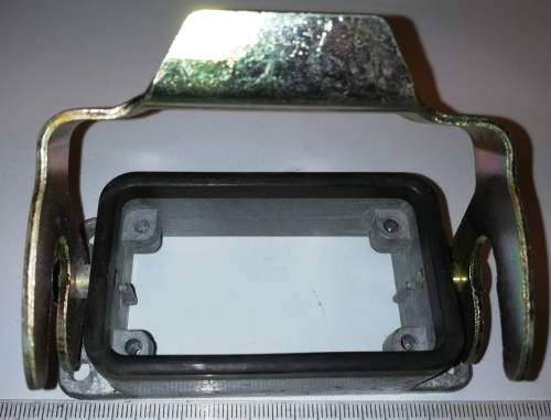 H-B10-Ag - pouzdro výkonového konektoru