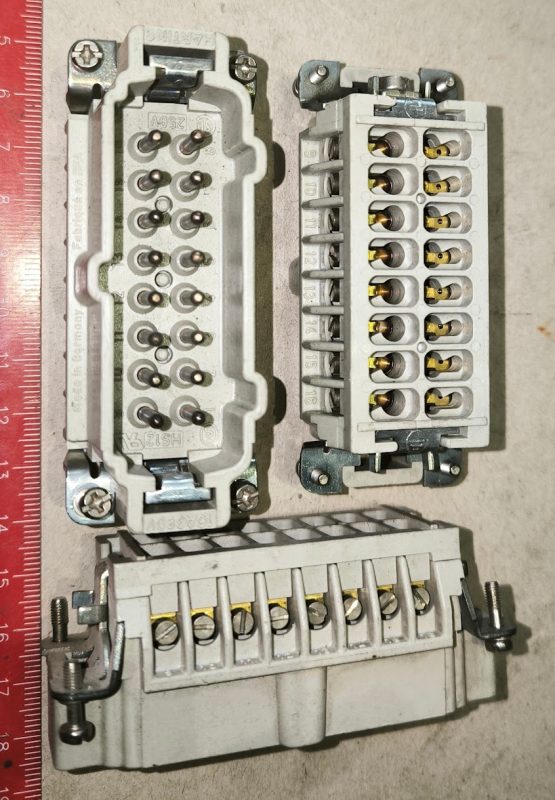 HARTING 09330162691 Han E konektor 16pin, V, 16A/500V, vel.16B, č.1-16, šroubový,1-2,5mm2 .. použitý / used .. provedení dle foto (026)