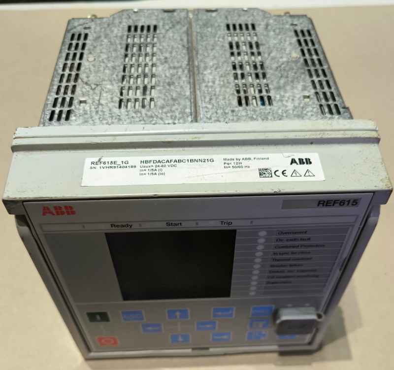 Ochrana a ovládání podavače REF615E_1G - HBFDACAFABC1BNN21G  dle foto  .. použitý / used   .. cena na dotaz / price on request