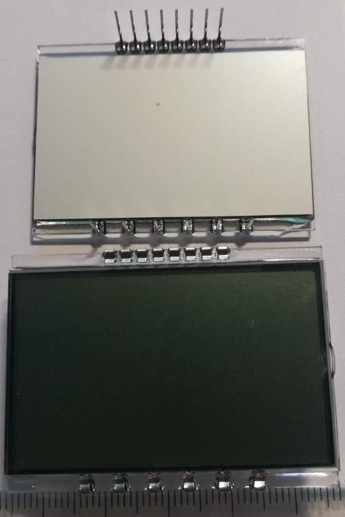 není skladem - HS00C64-HR61N-VA custom LCD display  .. cena na dotaz / price on request