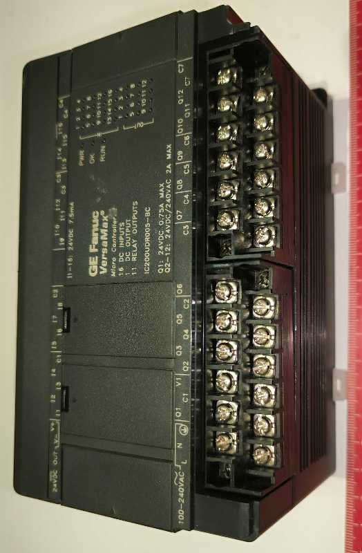 GE Fanuc IC200UDR005-BC VersaMax Micro Controller .. použitý / used .. cena na dotaz / price on request